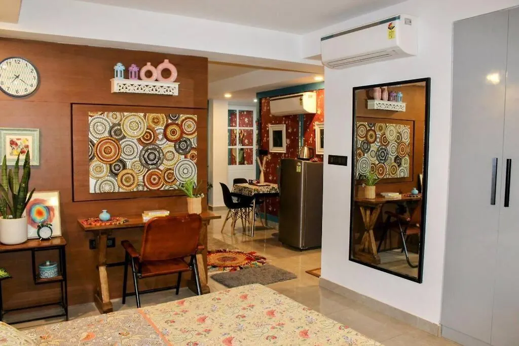 Troy - Cozy Studio Haven, Free Parking And Wi-Fi Gurgaon 0*,  Indie